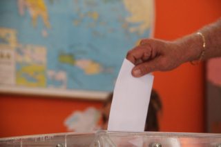 Οι εκλογές σαν πανηγύρι (του κιτς)