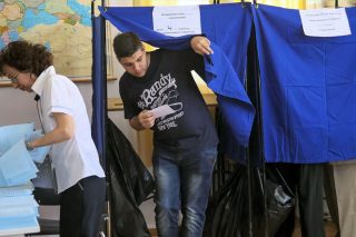 «Είναι τραγικό σ’ αυτήν την ηλικία να μη γνωρίζουμε τι σημαίνει φασισμός»