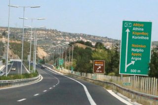 Ανατροπή κλούβας με κρατούμενους με 13 τραυματίες