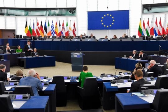 Η αβάσταχτη ελαφρότητα των Ελλήνων ευρωβουλευτών