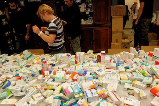 Για λάθος «συνταγή» μιλούν οι φαρμακοβιομήχανοι