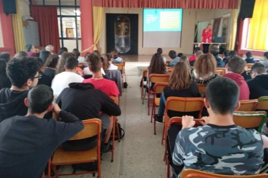 «Δίπλα» στους μαθητές η Πρωτοβουλία ΕΛΛΑ-ΔΙΚΑ ΜΑΣ