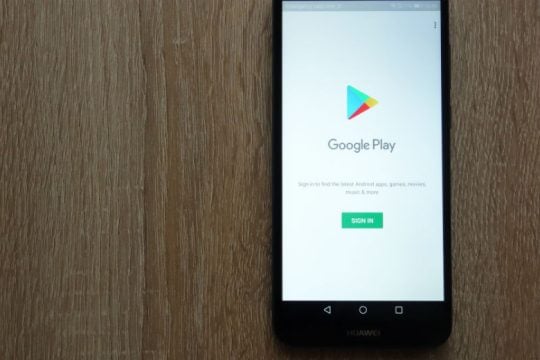 Εκτός αναβαθμίσεων της Google η Huawei;
