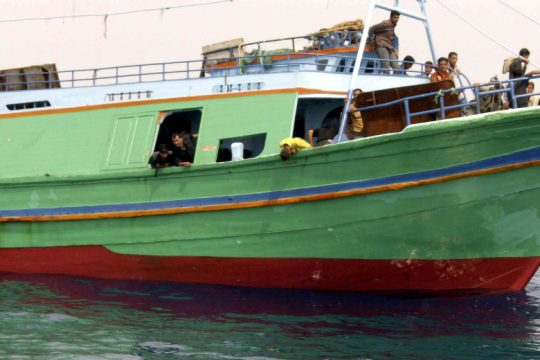 Διασώθηκαν 54 Πακιστανοί μετανάστες ανοιχτά της Καλαβρίας