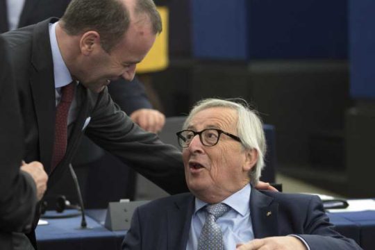 Πόλεμος για τον νέο πρόεδρο της Ευρωπαϊκής Επιτροπής