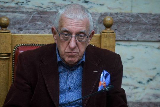 Αποστάσεις Κακλαμάνη από το «τουίτ» της Μαρέβας