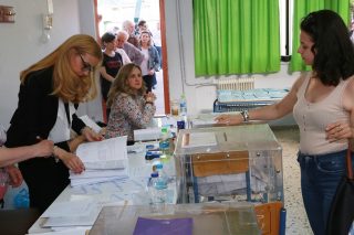 Από τα γκάλοπ στις κάλπες