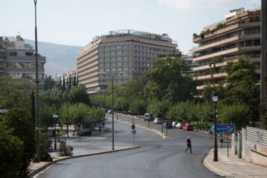 Τηλεφώνημα στην «Εφ.Συν.» για βόμβα στο «Κάραβελ» 
