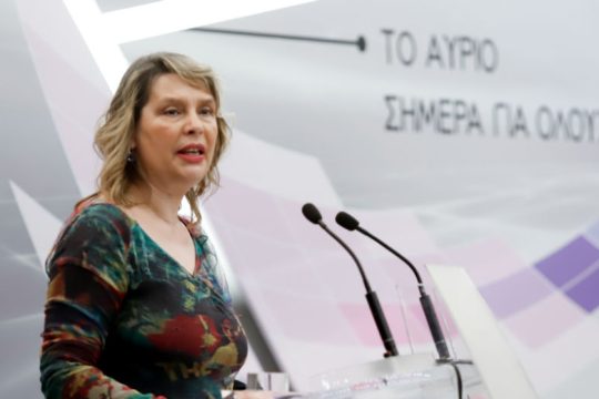 Παπακώστα: «Η Πολιτεία περιφρουρεί τους λειτουργούς της»