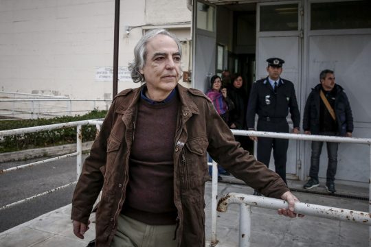 Μόνη επιτακτική απάντηση είναι η τήρηση του νόμου