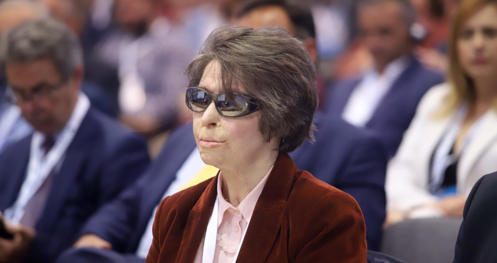 Η Κ. Κούνεβα ορκίστηκε Ελληνίδα πολίτης