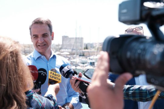 «Η Δημοκρατία δεν εκβιάζεται από έναν κατά συρροή αμετανόητο δολοφόνο»