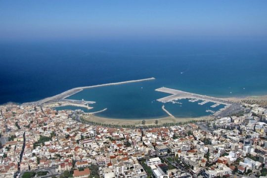 Ξεκινά άμεσα το δρομολόγιο Ρέθυμνο – Σαντορίνη – Μήλος – Πειραιάς