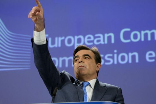Ε.Ε. προς Τραμπ: Δεν συμφέρει κανέναν μια εμπορική σύγκρουση