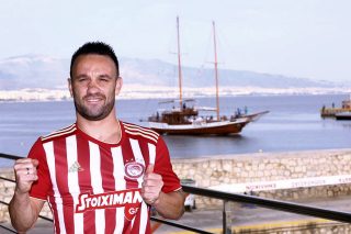 O Βαλμπουενά στα ερυθρόλευκα