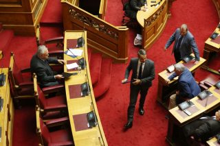 Τριήμερο ματς στη Βουλή