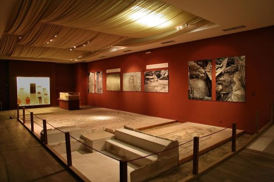 Γιορτάζουν με ελεύθερη είσοδο και εκδηλώσεις