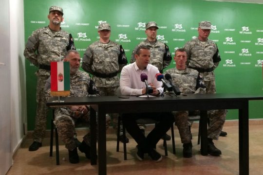 Τάγματα εφόδου ιδρύει η ακροδεξιά στην Ουγγαρία