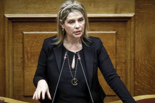Παπακώστα κατά Ν.Δ.-Βέμπερ και υπέρ ACRE