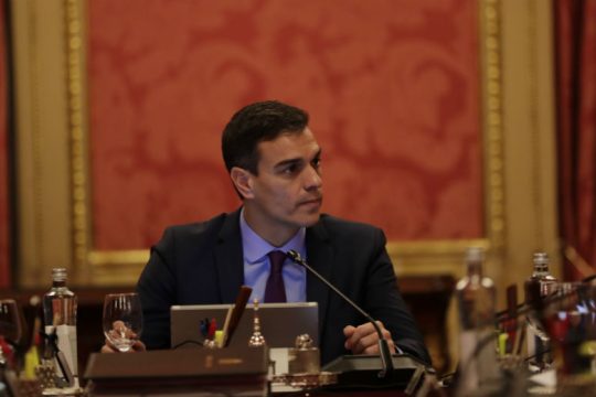Αρχές Ιουλίου ψήφος εμπιστοσύνης στον Πέδρο Σάντσεθ