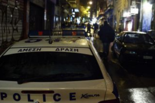 Τραυματισμός γυναίκας από πυροβολισμό στα Εξάρχεια