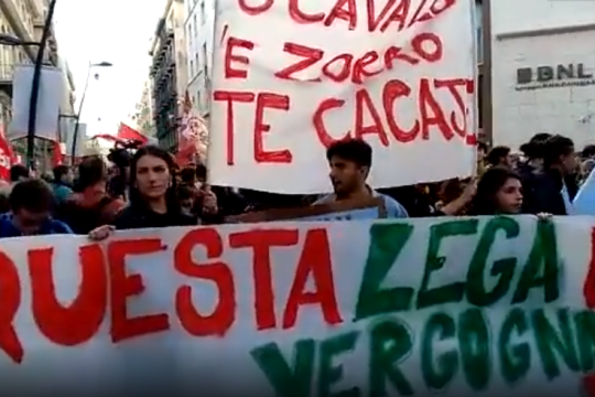Υποδοχή Σαλβίνι με δυναμικές διαμαρτυρίες στη Νάπολη