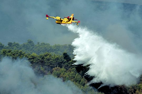 Το ευρωπαϊκό πρόγραμμα αεροπυρόσβεσης και τα διλήμματα της Ελλάδας