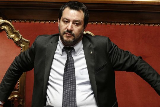 Σαλβίνι: Πρόστιμο στις ΜΚΟ για κάθε διασωθέντα πρόσφυγα