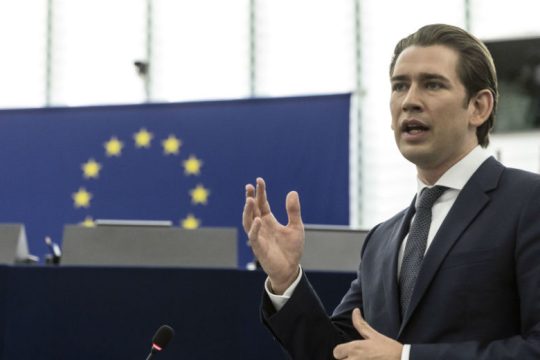 Αυστηρότερη Ε.Ε. σε οικονομία και μετανάστευση ζητά ο Κουρτς
