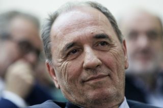Γ. Σταθάκης στην «Εφ.Συν.» για το σχέδιο της Ν.Δ. για τη ΔΕΗ
