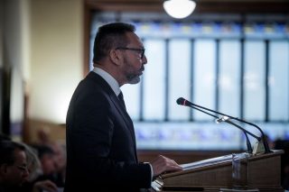 Δεν βλέπει «χώρο για νέες παροχές» ο Γ. Στουρνάρας
