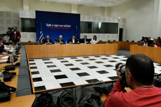Πώς υποδέχθηκε η αντιπολίτευση το πακέτο μέτρων της κυβέρνησης