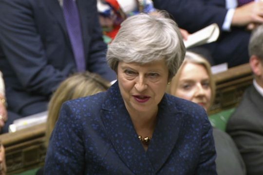 «Νέα» συμφωνία για το Brexit θα προτείνει η Μέι στους βουλευτές