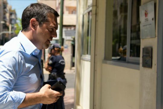 Με ανοικτές συνελεύσεις και περιοδείες στη μάχη των εκλογών ο ΣΥΡΙΖΑ