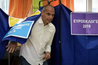 Μεγάλος νικητής ο Γιάνης που μας στοίχισε 80 δισ.