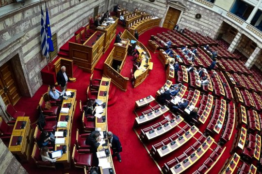 Πώς διαμορφώνεται η 13η σύνταξη ανάλογα με τα ποσά