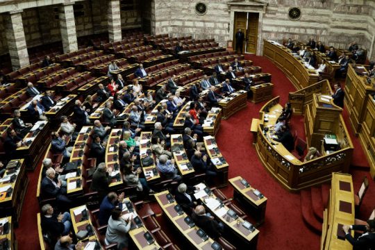 Τα μέτρα και η αλήθεια