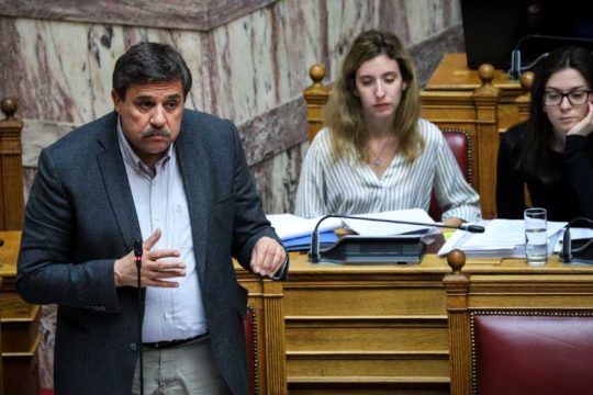 Το υπ. Υγείας παίρνει θεσμικά μέτρα για τα τρανς άτομα