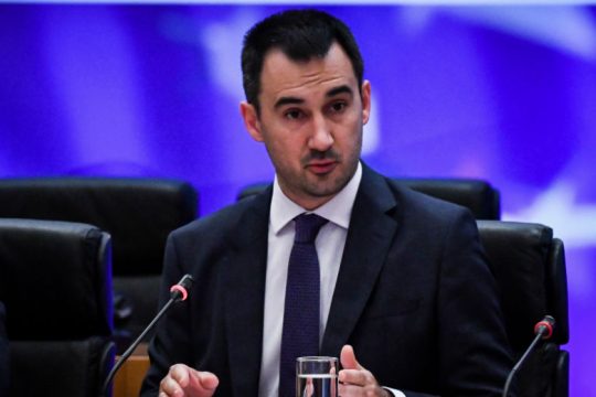 Αλ. Χαρίτσης: Θετική η ανταπόκριση Μητσοτάκη να ανακαλέσει τον Αυγενάκη στην τάξη