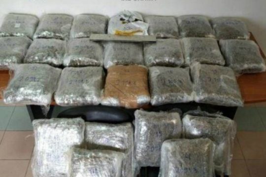 Κρήτη: Προφυλακιστέοι για τα 52 κιλά χασίς στο πορτ μπαγκάζ