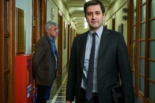 Πακέτο προς έγκριση με παροχές και μεταρρυθμίσεις