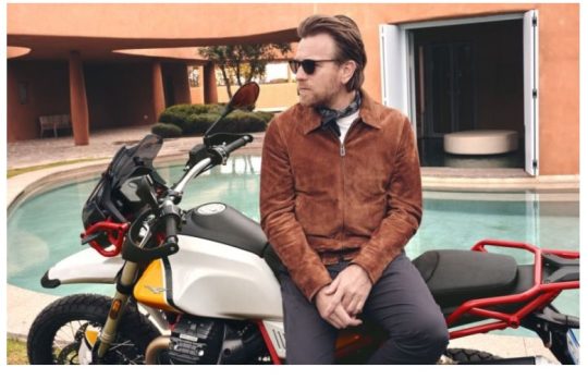 Γνήσιος οπαδός της MOTO GUZZI, ο Ewan McGregor επιστρέφει στη σέλα μιας μοτοσυκλέτας από το Mandello