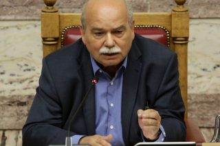 Αθλιότητα κατά Βούτση διά χειρός Στ. Παναγούλη