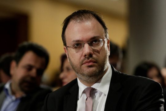 «Επιμένουμε προοδευτικά και αριστερά»