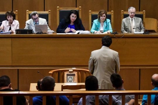 «Φταίει ο ανακριτής»