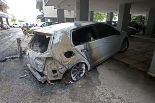 Εμπρησμοί σε δύο τουρκικά αυτοκίνητα στη Θεσσαλονίκη