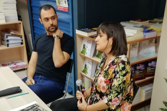Οι… Ζαπατίστας στο κατάμεστο βιβλιοπωλείο των εκδόσεων ΚΨΜ