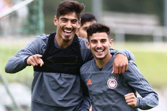 «Θα μου λείψεις, αδερφούλη»