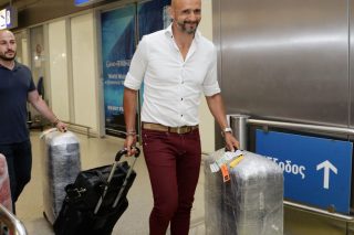 Καρντόσο, Ζεράλδες και υπογραφές για το γήπεδο