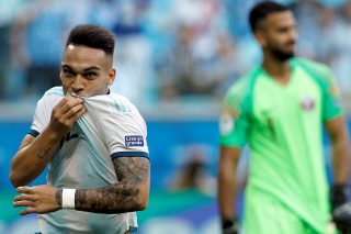 Η Αργεντινή νίκησε το Κατάρ με 2-0, αλλά ήταν ξανά πολύ κακή αγωνιστικά
